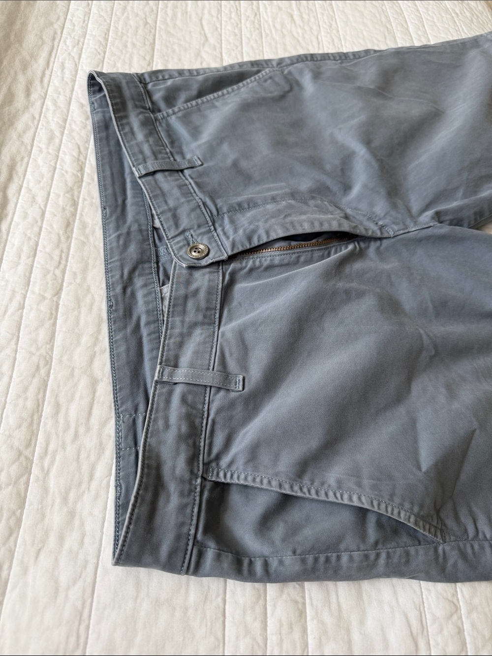 Men's AG 32 Casual Light Blue/Gray Chino Shorts - Picture 5 of 5